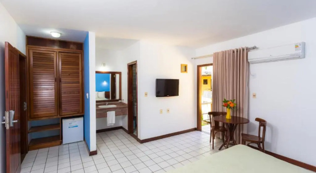 Семейный номер Standard с балконом Sunshine Praia Hotel