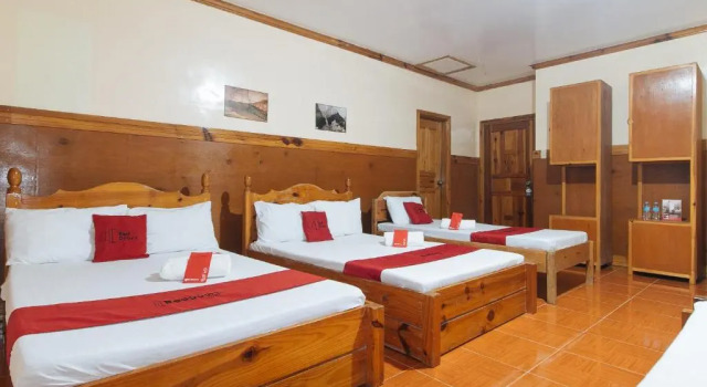 Люкс RedDoorz @ Sagada Sunrise View Homestay