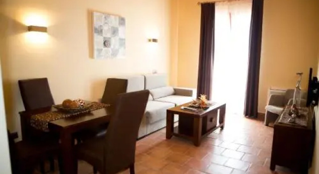 Apartamentos Turisticos Cortijo Garces, Rezervați Apartament Alhama de Granada 