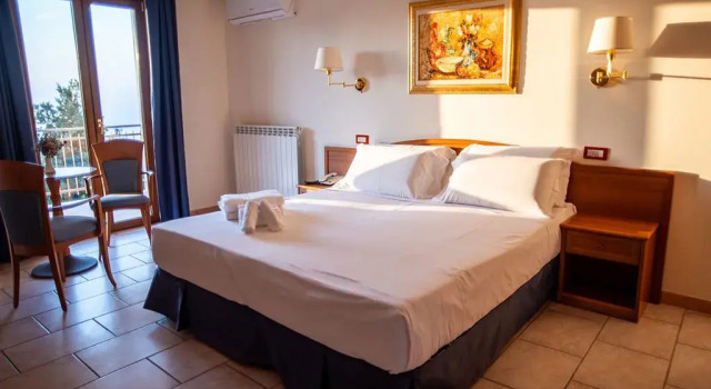 Hotel Bisanzio Resort, Réserver Complexe hôtelier Hôtels à Rossano avec petit-déjeuner, Petit-déjeuner