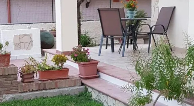 Confetti di Mandorla beach house, Забронировать Отель Авола Долина Ното