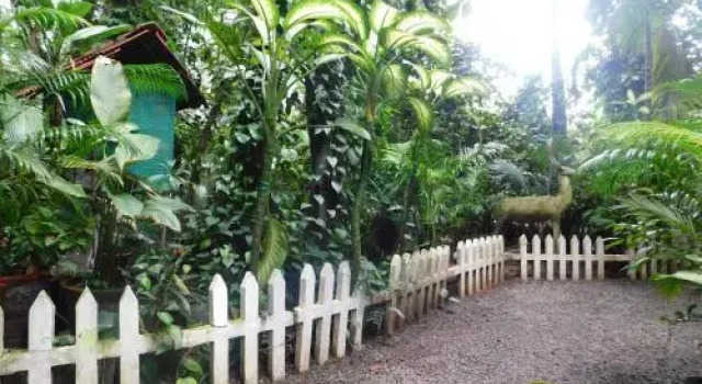 Green Woods Bethlehem, Varaa Hotelli Kochi New Delhi