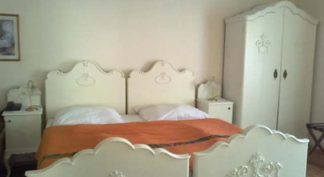 Pension Lucie, Boek Hotel Praag 8 Praag