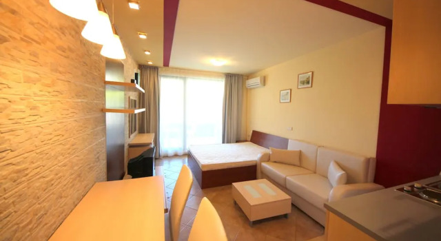Студия с балконом Menada Kavaci Sozopol Apartments