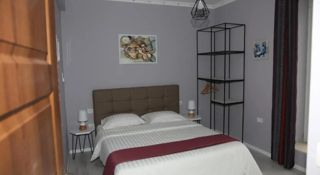 Funky Boutique Hotel & Adventures, Забронировать Гостевой дом Недорогие отели Пермети, недорого