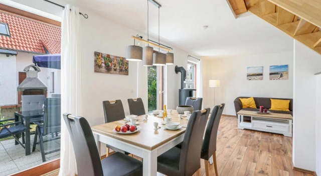 Stunning Home in Rechlin With 3 Bedrooms and Wifi