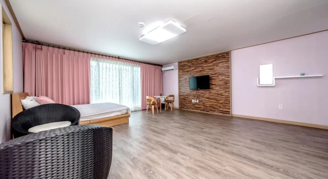 Четырёхместный номер Standard с видом на океан Wind Direction Village