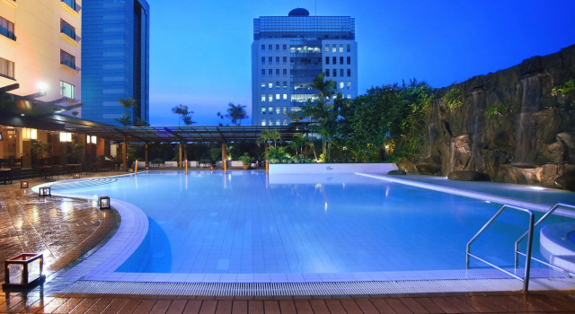 Номер Standard Menara Peninsula Hotel