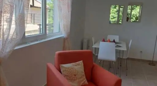 2BR apartment with sea view and pool ! - B4 Katica, Book Lejlighed Hoteller i Kotor Riviera med parkering, Parkering