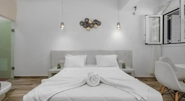 Полулюкс Oasis Suites Fira