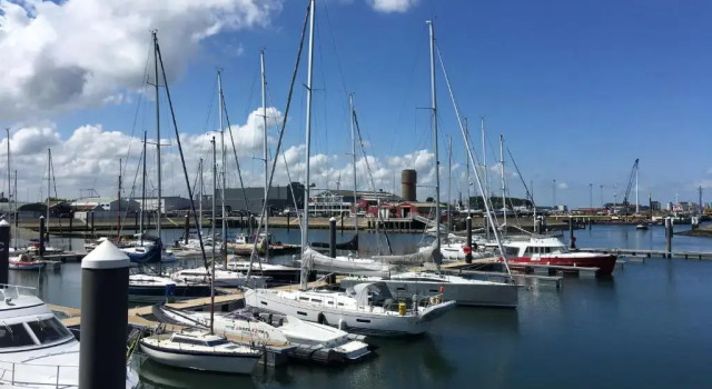 Апартаменты Bel appartement Zeebruges