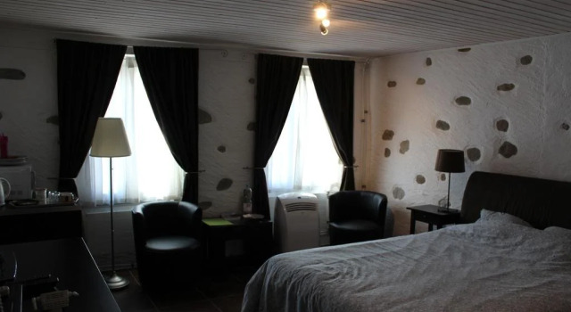 Bnb Bursins, Boek Bed and Breakfast Bursins 