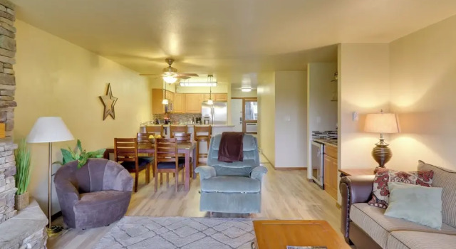 Апартаменты Bigfork Condo w/ Hot Tub Access, By Lake!