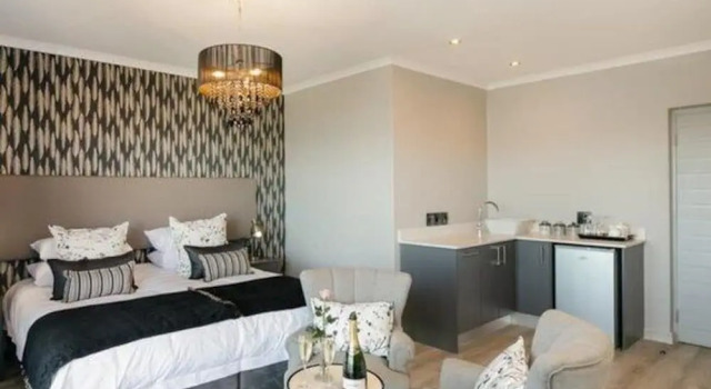 Somervreug Guesthouse, Buchen Sie Hotel Hotels in Knysna mit Parkplatz, Parkplätze