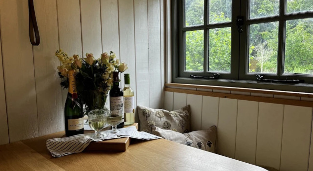 Коттедж Luxury The Crooked Gate - Luxury Romantic Getaway