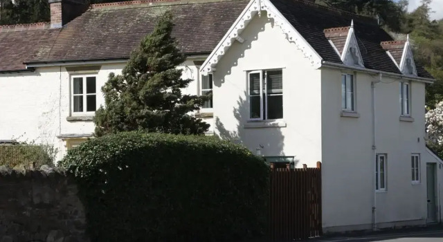 Cardingmill Corner