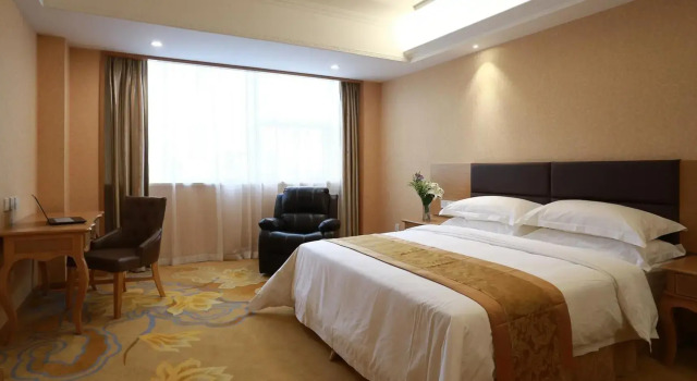 Vienna Hotel Shandong Yantai South Street Tiantian Fishing Port