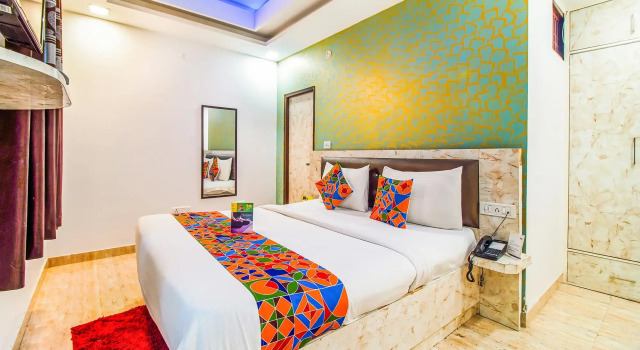 FabHotel Airlift
