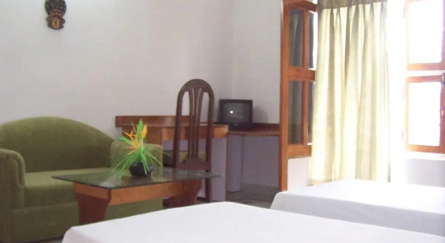 Hotel Surya