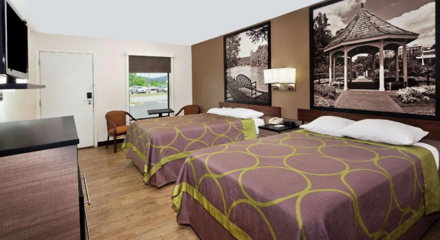 Standard Neljän hengen huone Super 8 by Wyndham Ringgold/Chattanooga Area