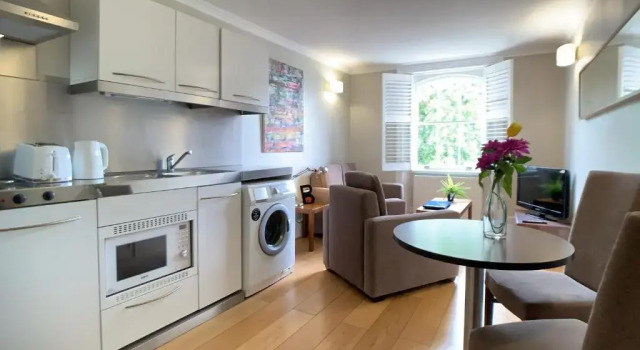 Апартаменты Пентхаус Queen Victoria Apartments