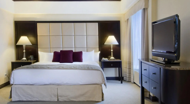 Номер Standard Hotel Bonaventure Montreal