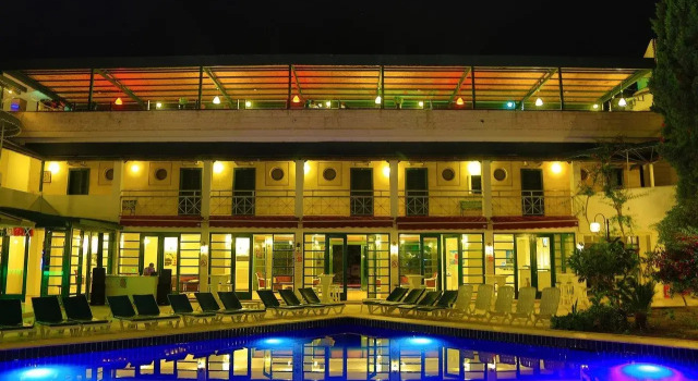 Hotel Bleu Nuit Bodrum, Rezervovat Hotel Hotely v Mugla s parkováním, Parkování