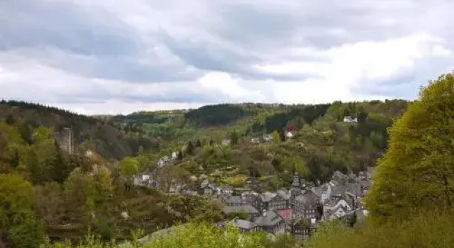 Burghotel