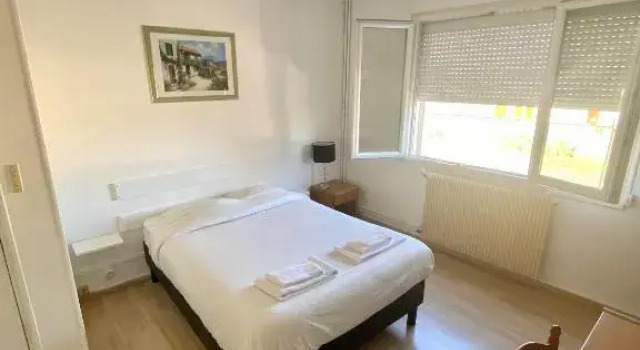 Двухместный номер Standard Hotel du Centre Lucé Chartres