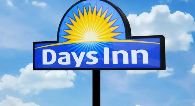 Люкс Days Inn by Wyndham Galt - Elk Grove South