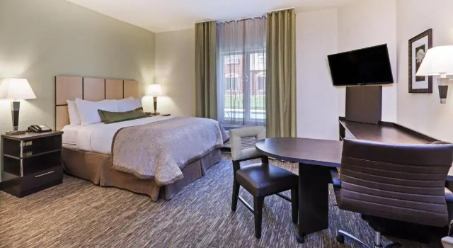 Четырёхместный люкс Candlewood Suites San Angelo TX by IHG
