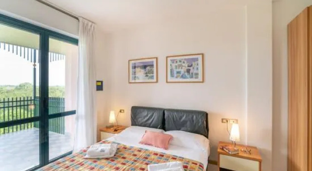 Fabulous house with premium facilities, Забронировать Отель Отели Бибионе-Пинеда 3 звезды, 3*
