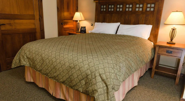 Soaring Eagle Lodge, Rezervasyon Otel Snowshoe Batı Virjinya