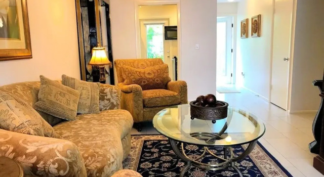 Olde Naples Condo #805, Забронировать Отель Нейплс Southwest Florida, рядом с Lowdermilk Beach