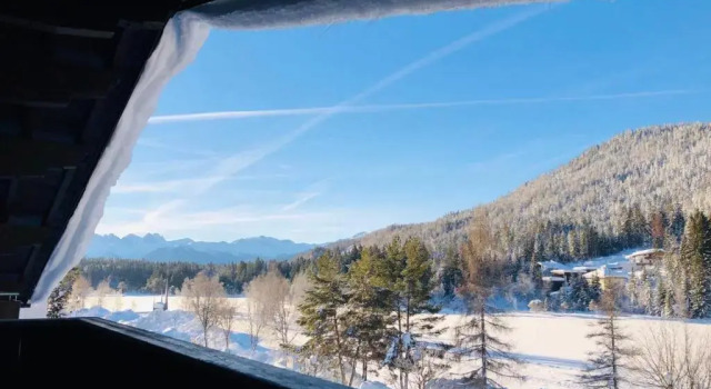 Номер Deluxe с балконом и с видом на озеро LakeSide Apartments Seefeld