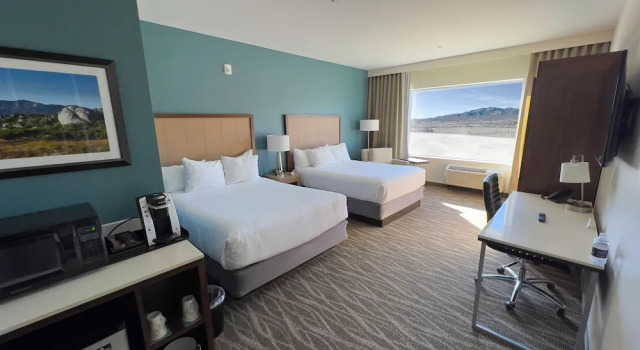 Четырёхместный номер Deluxe Cahuilla Casino Hotel