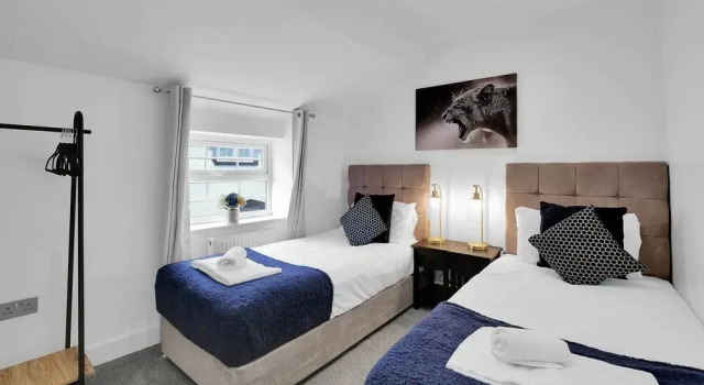 Коттедж Newly Refurbished 2 Bed Hse Town Centre
