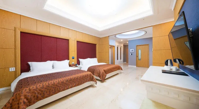 Номер Royal Hotel Core