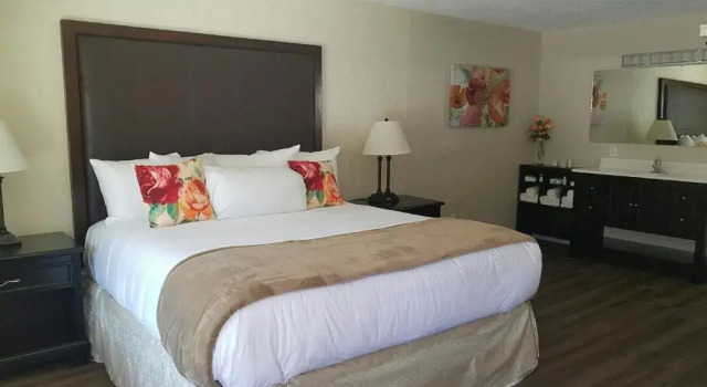 Номер Standard The Waldport Inn