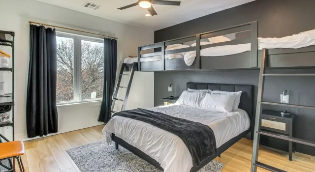 Walk to Lake: Home w/ Game Room in Medicine Park!, Prenota Casa vacanze Medicine Park 