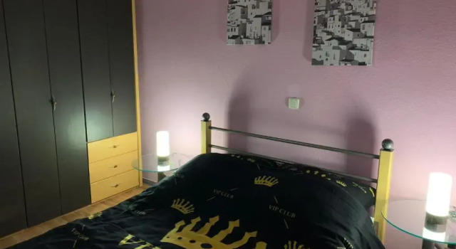 Modern 2 Rooms App with balcony, near to UN und Telekom, Забронировать Отель Бонн Северный Рейн-Вестфалия, рядом с Германский национальный музей современной истории Haus der Geschichte der