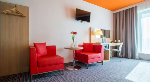 Люкс c 1 комнатой Park Inn by Radisson Frankfurt Airport