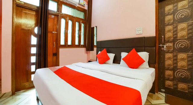 OYO 24834 R S Residency
