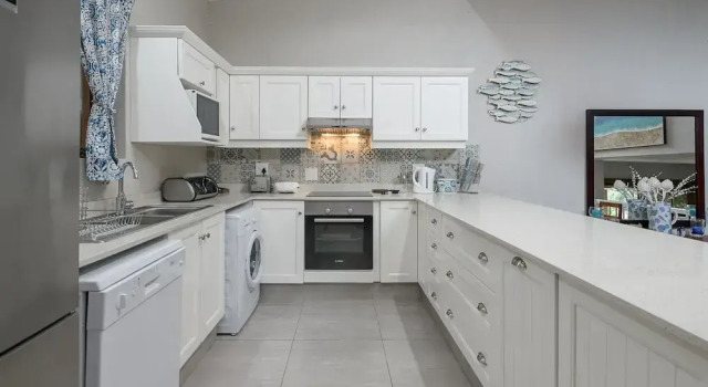 San Lameer Villa Rentals 3114