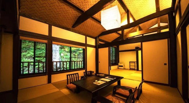 Kaikake Onsen Ryokan, Buchen Sie Hotel SPA-Hotels in Niigata, SPA