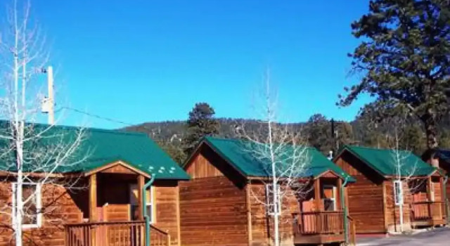 Номер Standard Eagle Fire Lodge & Cabins