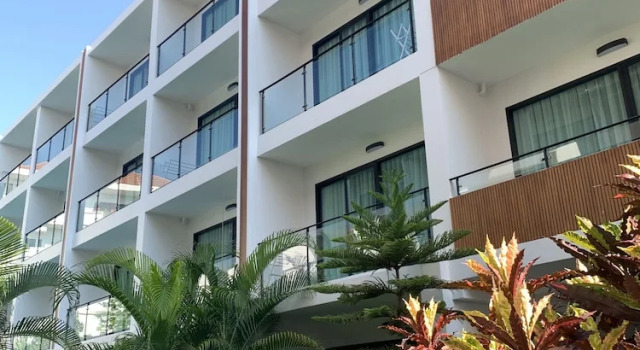Трёхместный номер Standard с балконом Hotel MAYU Chiang Mai