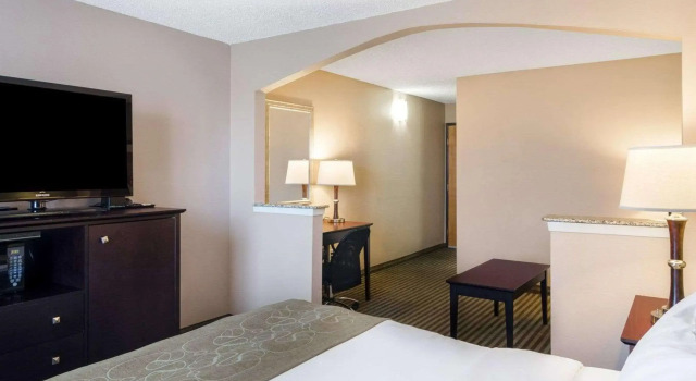 Quality Suites Irving-Las Colinas