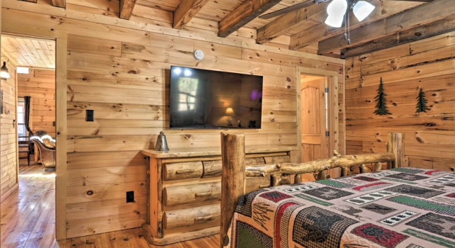 1 Mi to Dtwn Gatlinburg: Cabin w/ Game Room