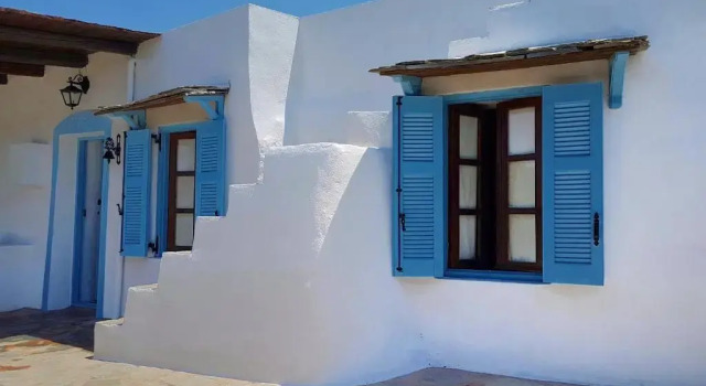 «Astrofeggia» A private stone house Nature-Seaview, Prenota Hotel Mandrakion Pali
